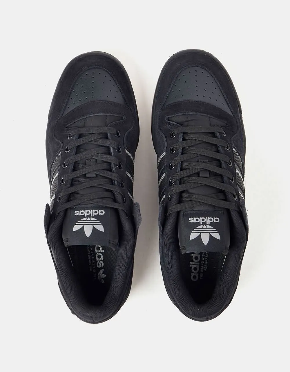 adidas Forum 84 Low ADV Skate Shoes - Core Black/Carbon/Grey