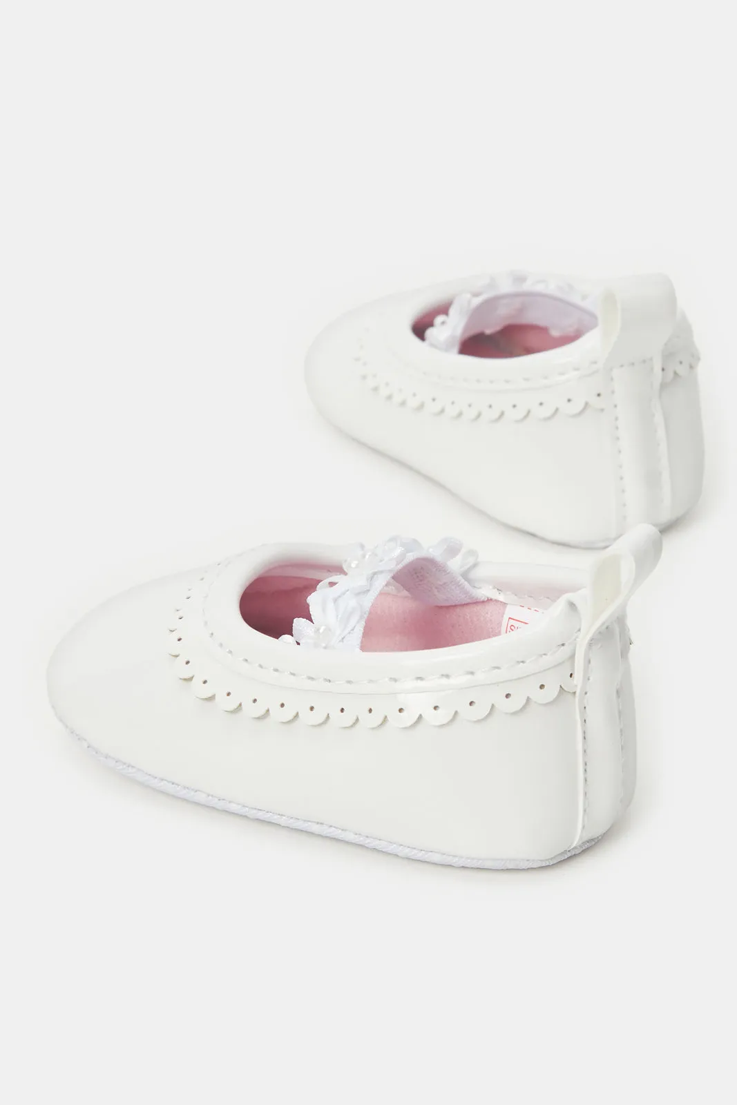 Babies White Pearl Pram Shoes