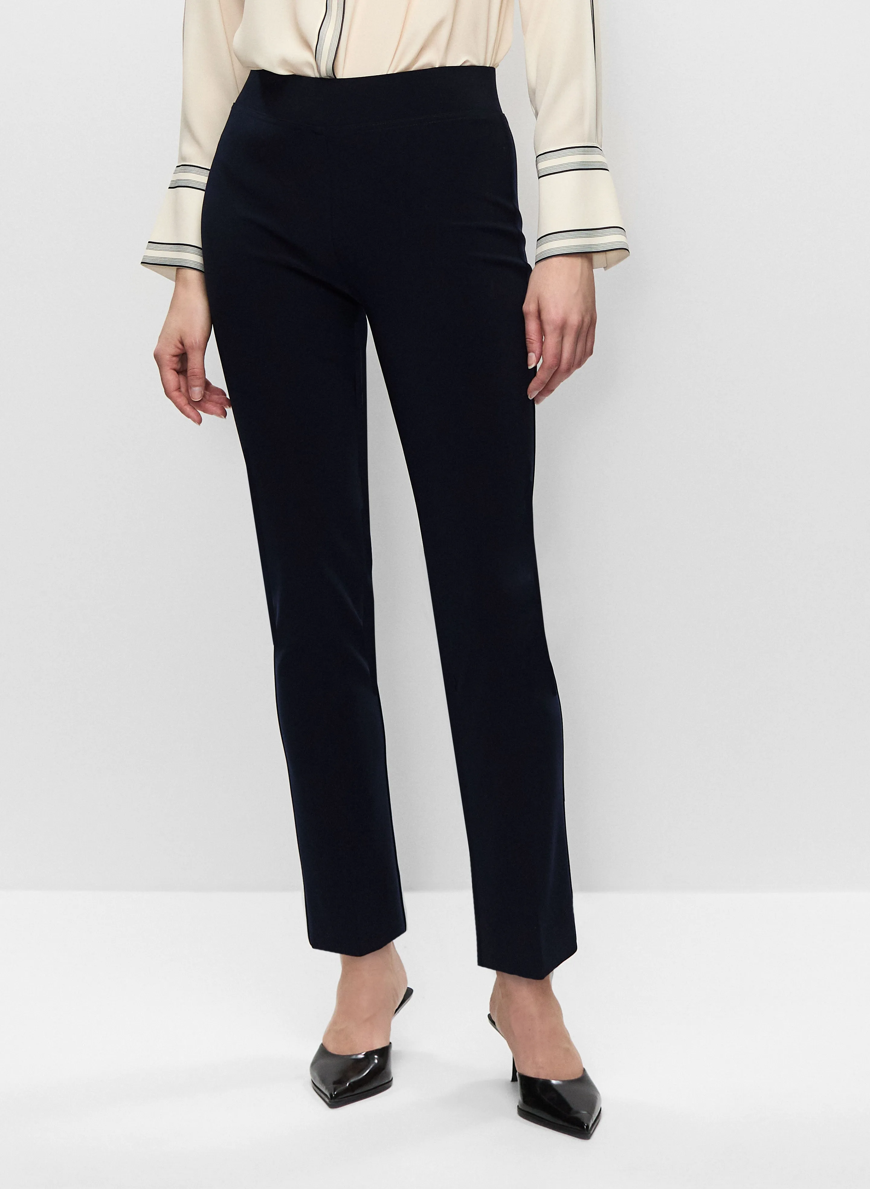 Joseph Ribkoff – Pull-on Straight Leg Pants