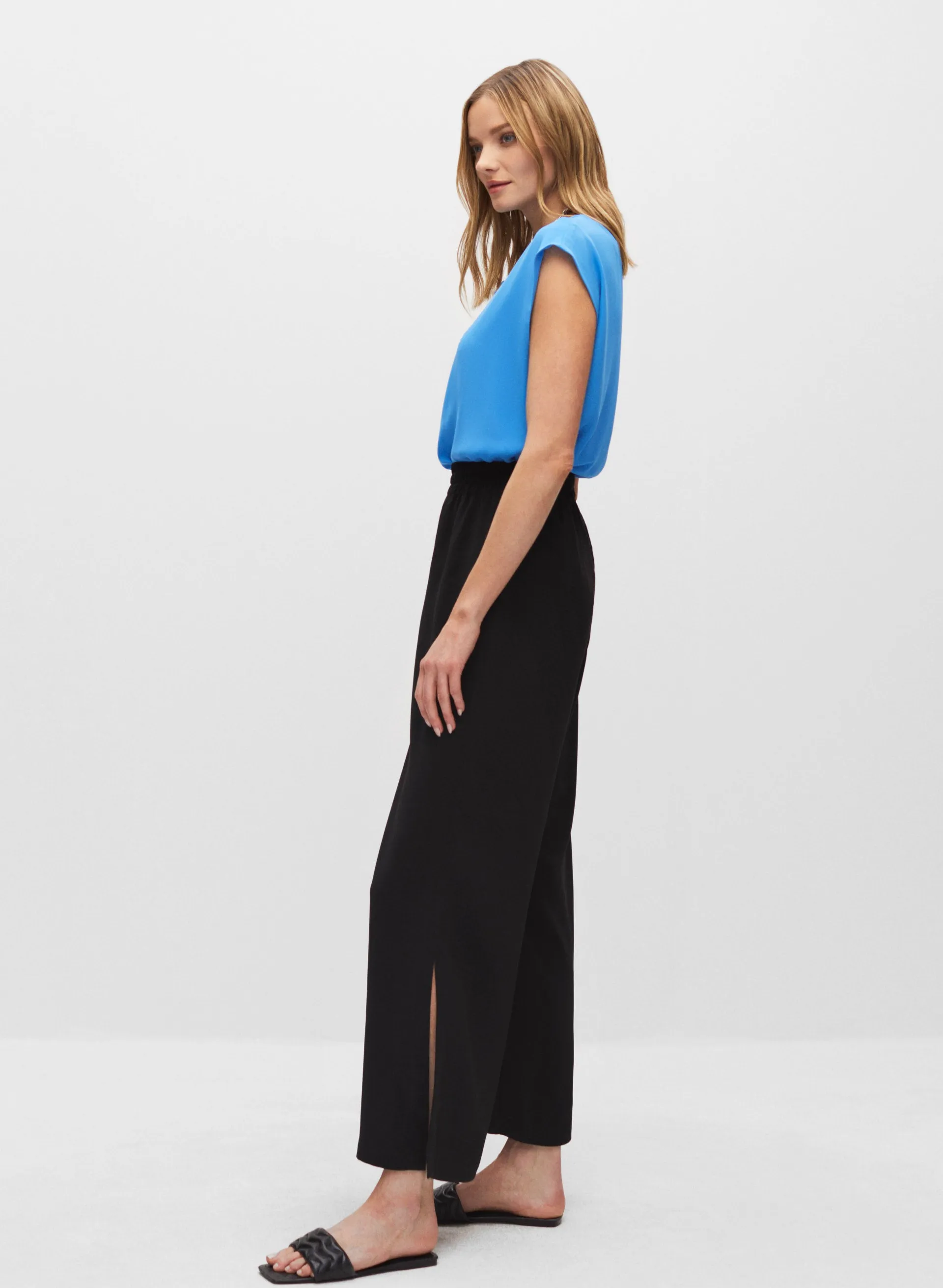 Pull-On Wide Leg Pants